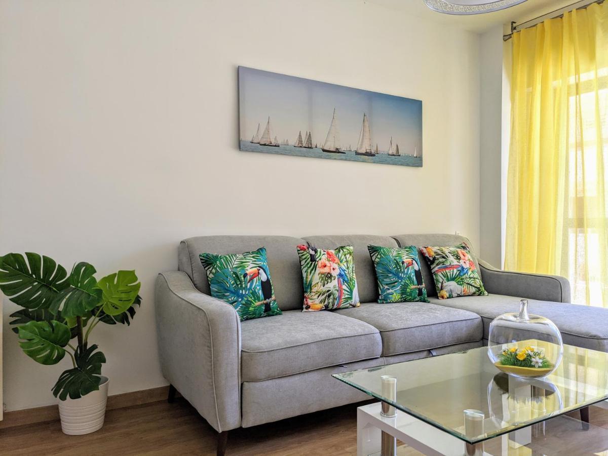 Neptuno Marbella Apartment Bagian luar foto