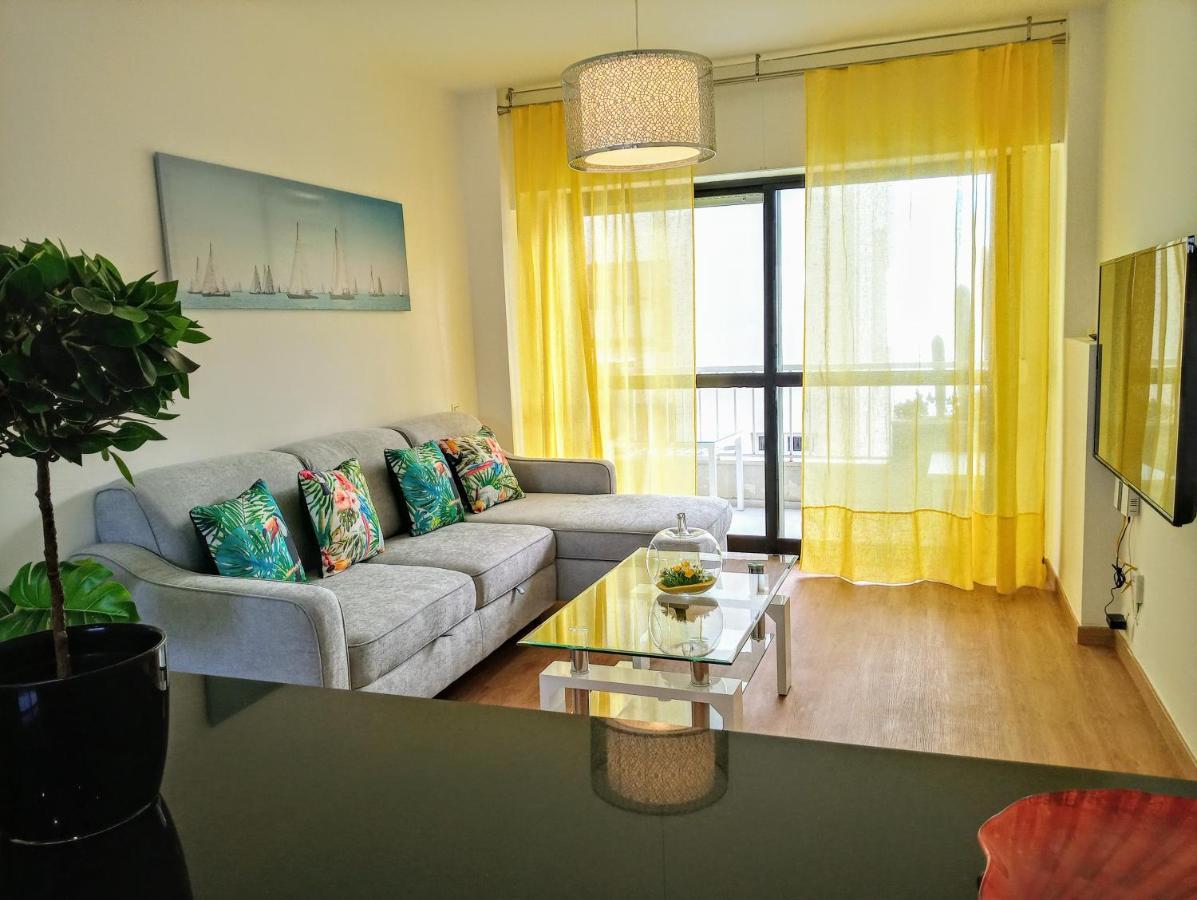 Neptuno Marbella Apartment Bagian luar foto