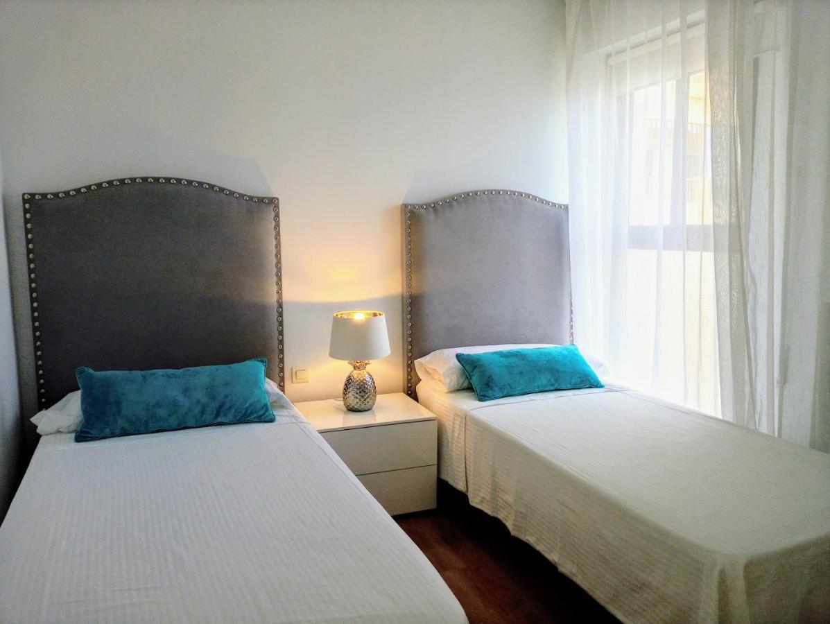 Neptuno Marbella Apartment Bagian luar foto